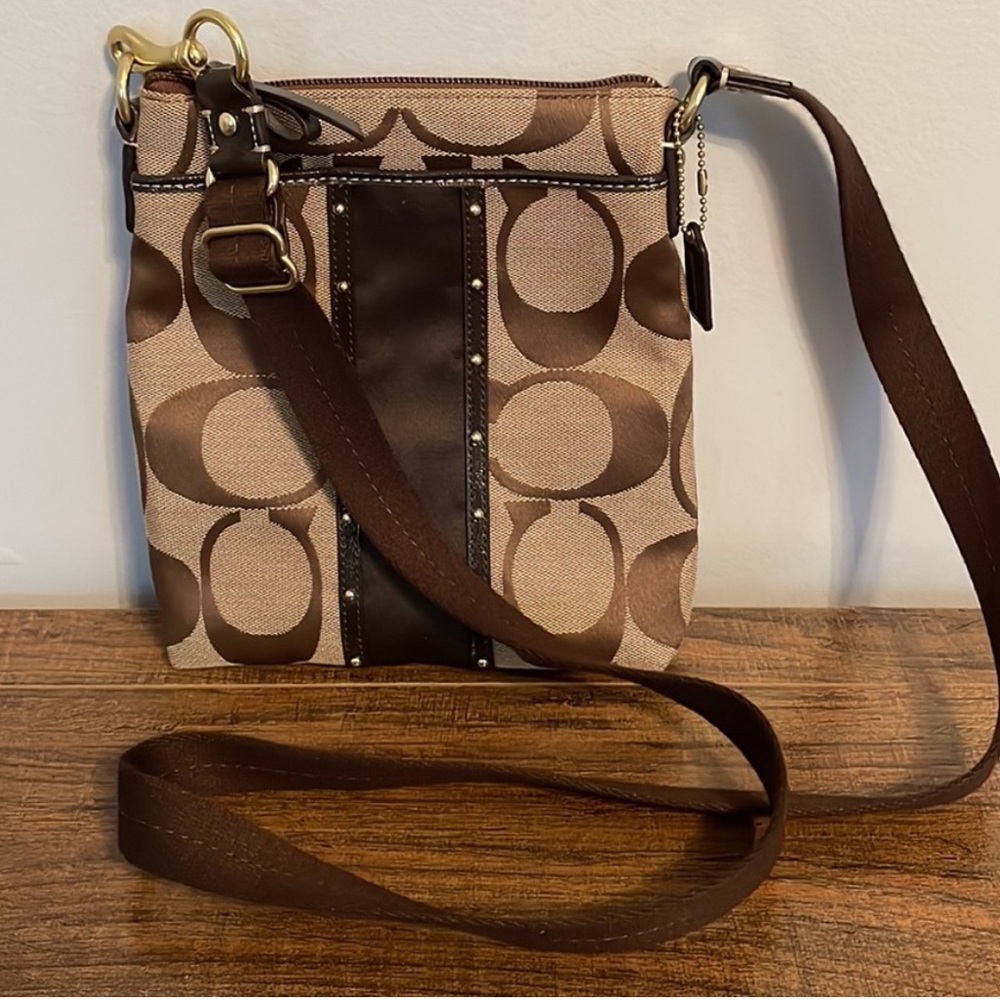 Coach Crossbody Purse In Signature Tan Canvas